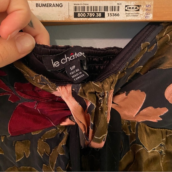 Le Chateau Dress - Picture 2 of 2